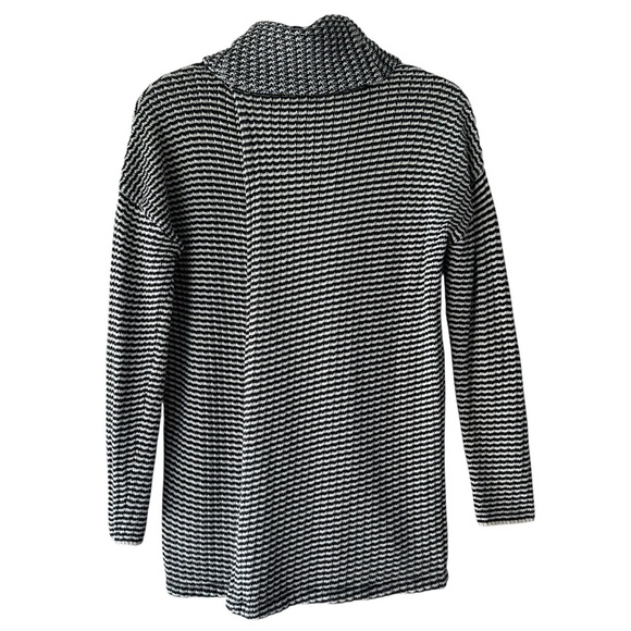 CABI | NWOT FERGIE SPLIT FRONT & BACK COWL NECK COTTON SWEATER BLACK & WHITE SM - Picture 8 of 12